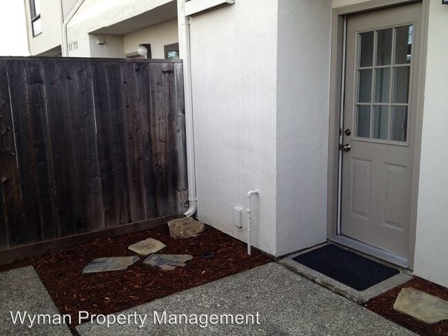 Building Photo - 3481 Valle Verde Dr