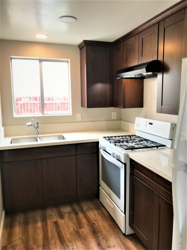 Foto del edificio - 4389 42nd St
