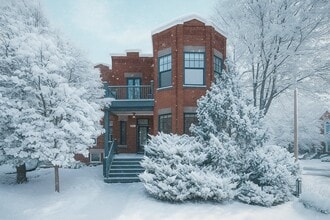 Building Photo - 214 Chem. de la Côte-Saint-Antoine