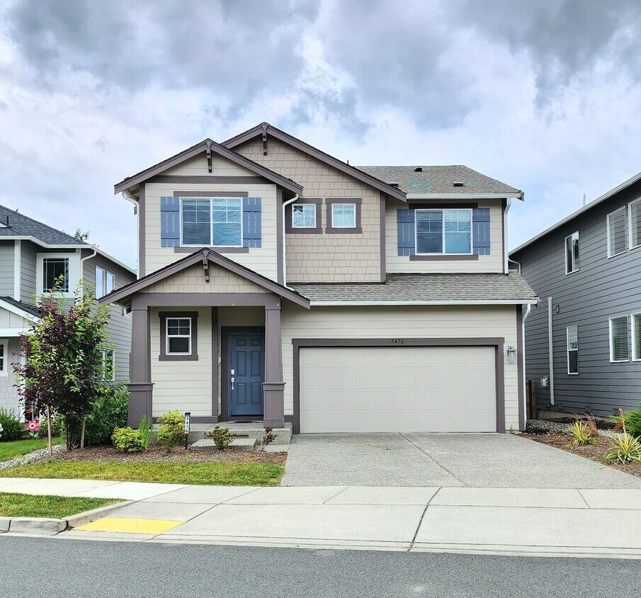 Foto principal - 4 Bedroom Home in Marysville Available Now!