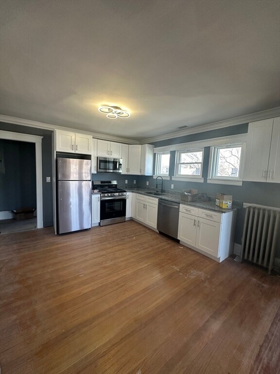 Primary Photo - 67 Lexington St