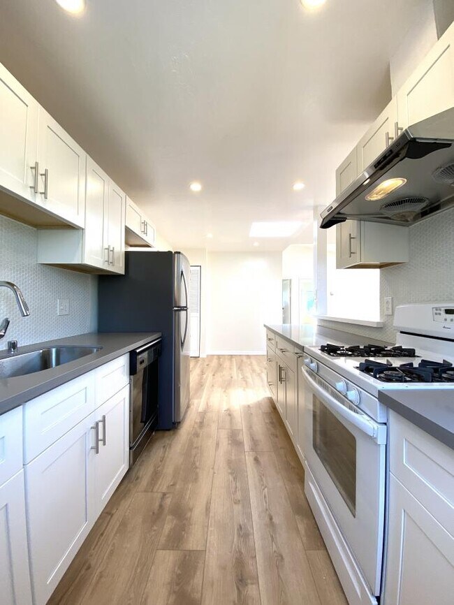 Foto del edificio - 3 bedroom in San Francisco CA 94124