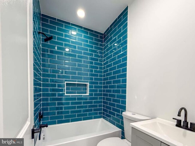 Foto del edificio - 30 Haddon Ave