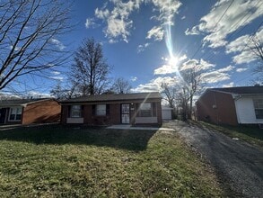 Building Photo - 4606 Aral Dr