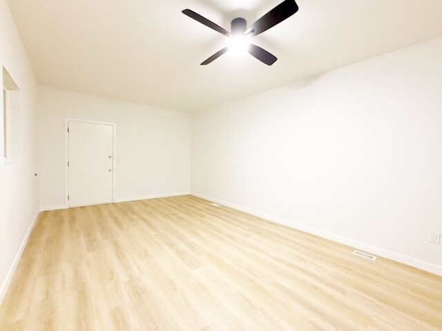 Foto del edificio - 90 E Balbriggan Rd