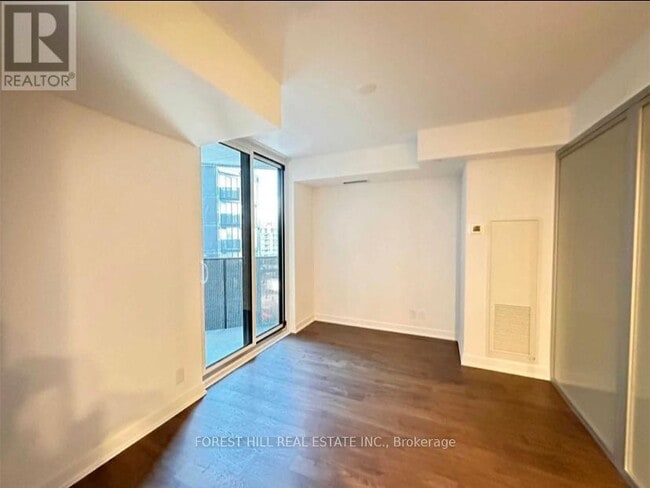 Photo du bâtiment - 30 Tretti Wy