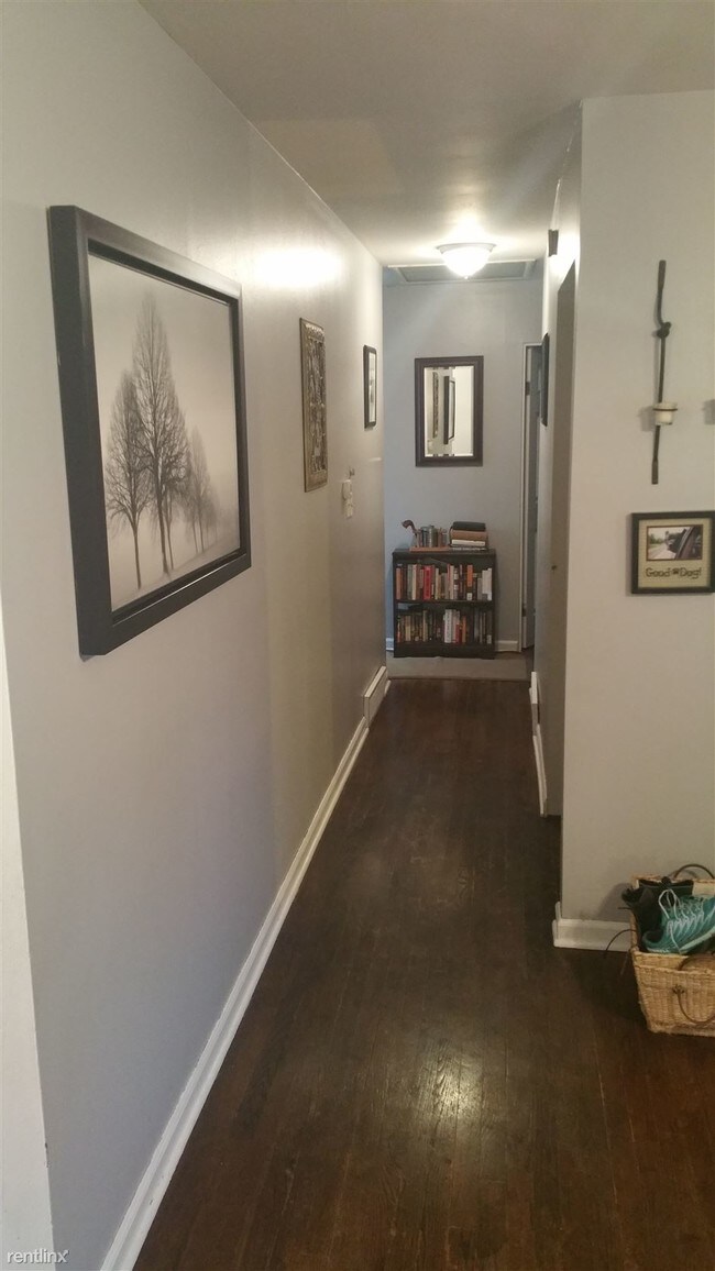 Foto del edificio - 10005 Kessler St