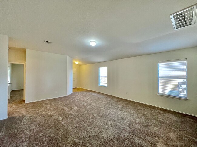 Foto del edificio - Viewable Now! Small Pets Accepted!