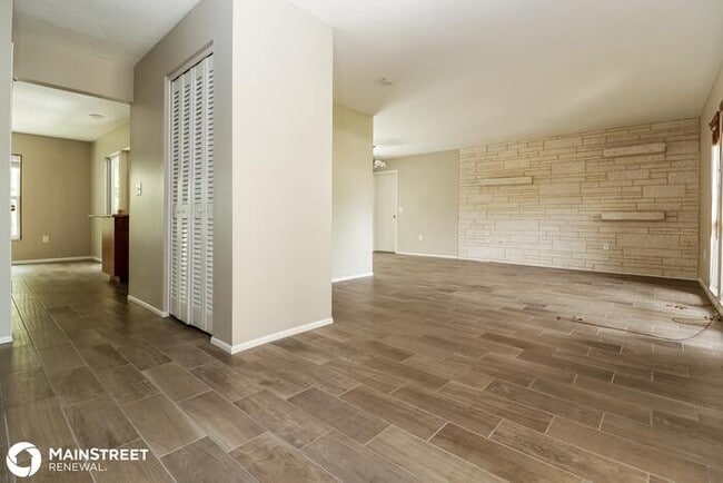 Building Photo - 1124 Danny Dr, Sarasota, FL 34243