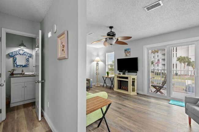 Building Photo - 22 Moreno Point Rd