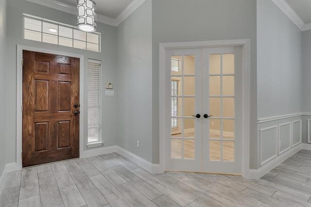 Foto del edificio - 1500 Bonham Pkwy