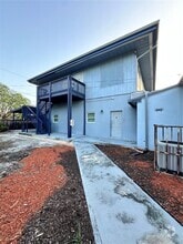 Building Photo - 808 NW 19th St