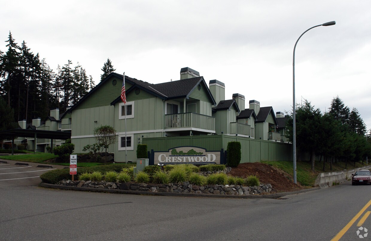 Crestwood Apartments Silverdale, WA