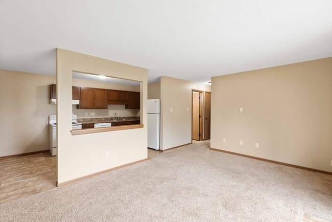 Building Photo - The Cypress | Classic 2 Bedroom