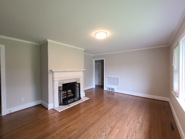 Building Photo - 808 Pittman St