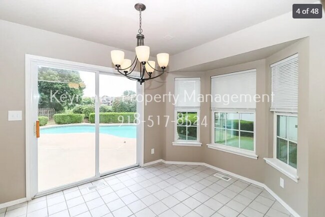 Foto del edificio - 3 Bed 2 Bath South Tulsa with Pool, Jenks Schools
