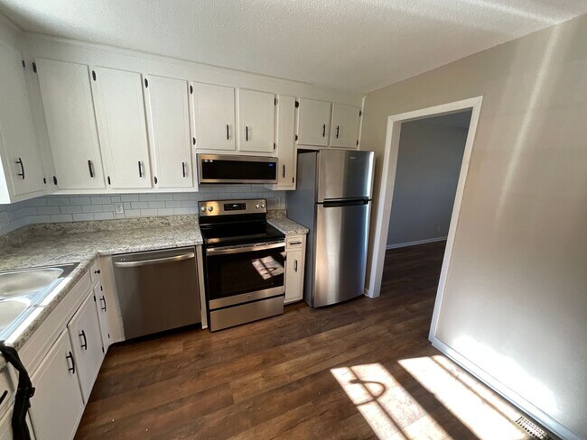 Foto del edificio - GREAT ranch style duplex in Murfreesboro!
