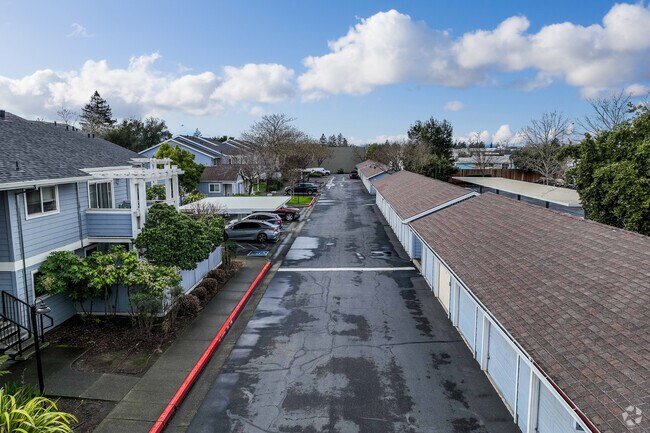 Alternate - Mountain View Apartments