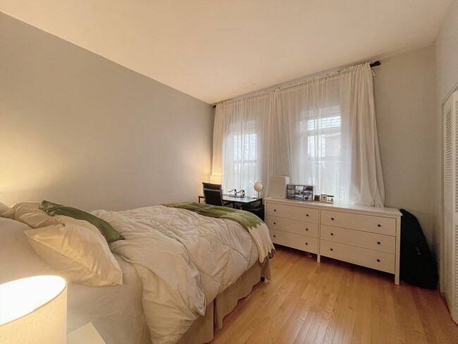 Foto del edificio - 91 Linden St