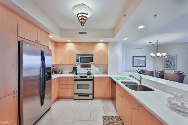 Building Photo - 2 br, 2 bath Condo - 101 Alma St Apt 401
