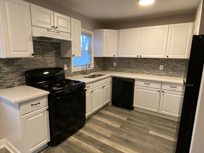 Foto del edificio - 934 Fairburn Rd NW
