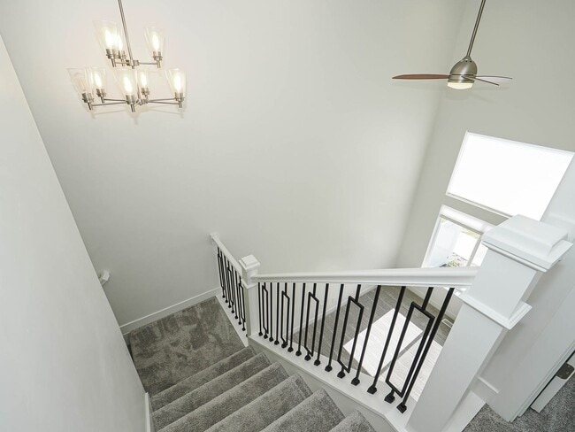 Building Photo - 3 bedroom, 2.5 bathroom Saratoga Springs T...