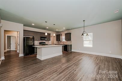 Building Photo - 2817 Clyde Dr