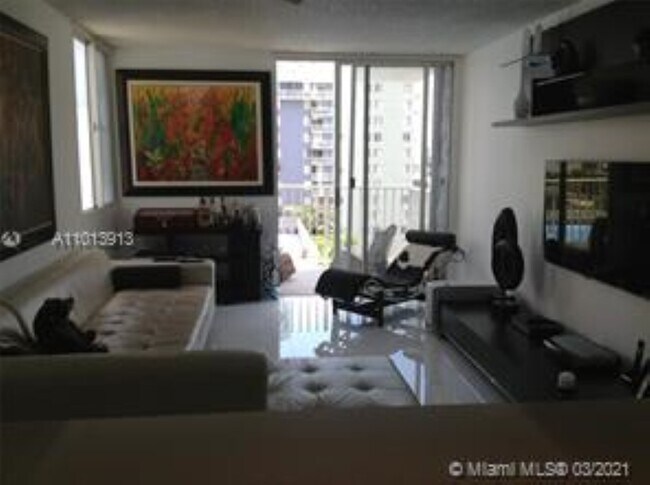 Foto del edificio - 850 N Miami Ave
