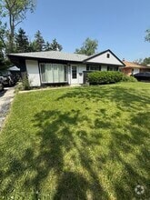 Building Photo - 452 Indianwood Blvd
