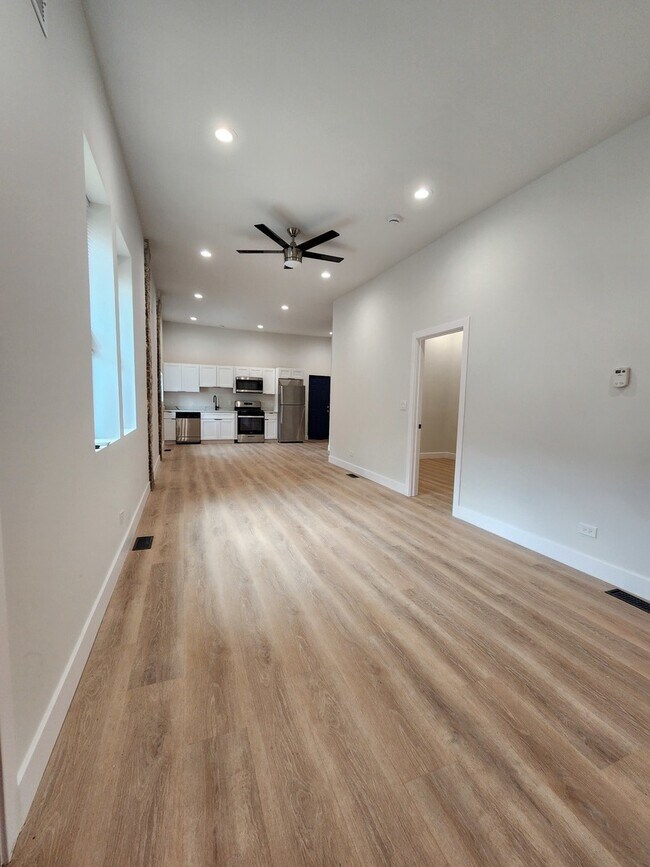 Foto del edificio - 952 W 18th St