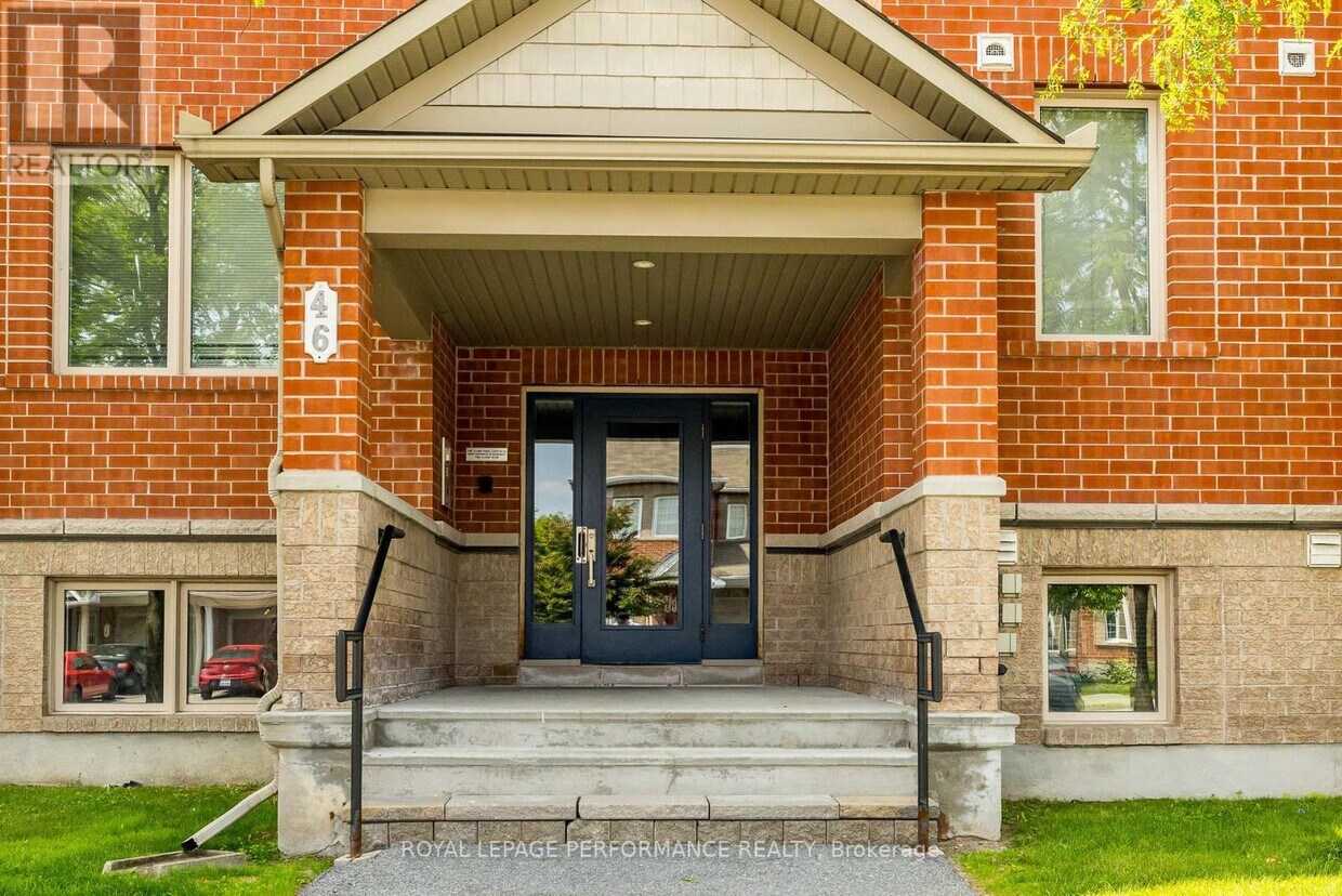 Primary Photo - 46-46 Barnstone Dr