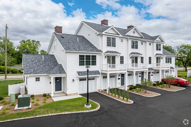 Foto del edificio - Townhomes at Colonial Village
