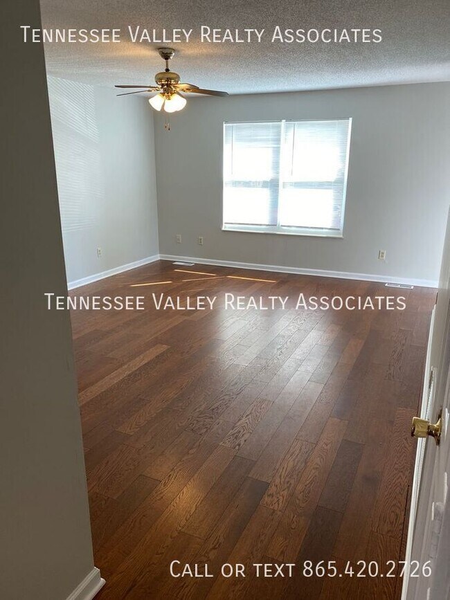 Building Photo - 7332 Oak Chase Rd