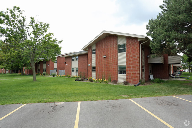 Foto del edificio - Oak Park Apartment Homes