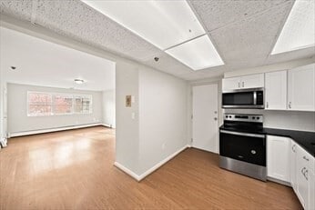 Building Photo - 36 Pleasant Dr