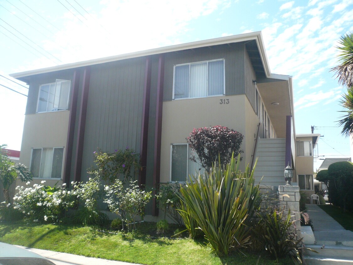 313 N Genesee Ave, Los Angeles, CA 90036 Apartments in Los Angeles