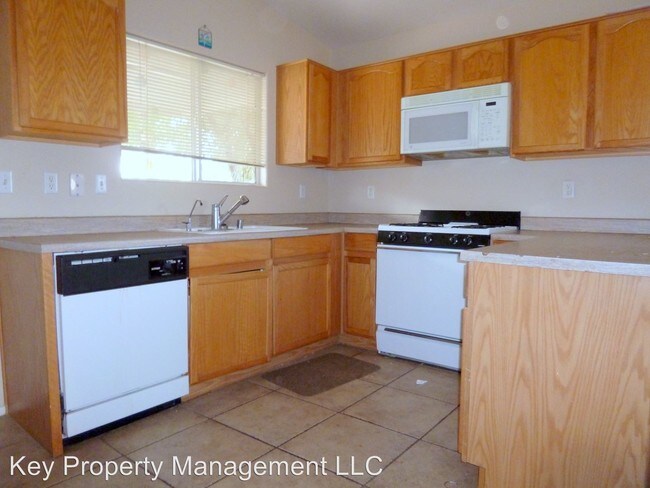 Building Photo - 5190 Jewel Canyon Dr