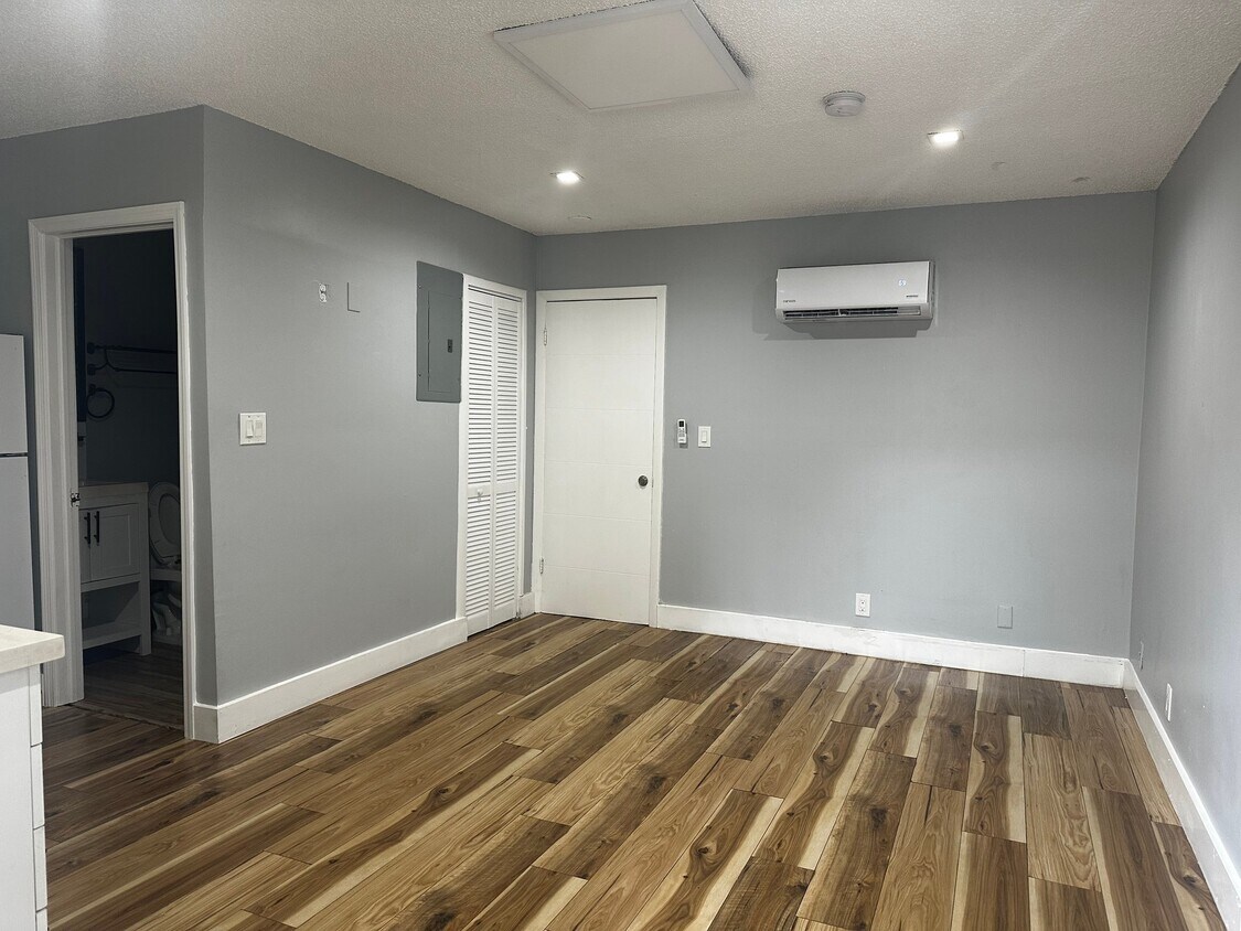 Foto del edificio - 804 Middle St