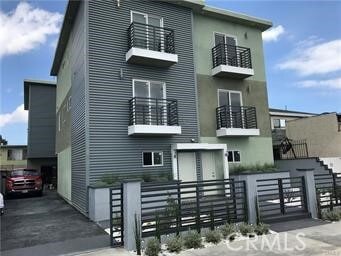 Building Photo - 20520 S Western Ave
