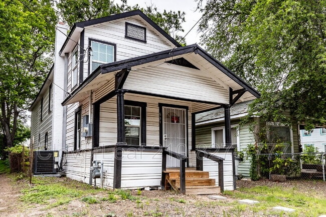 Foto del edificio - 631 Potomac St