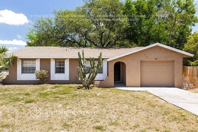 Building Photo - 990 Vincent Dr