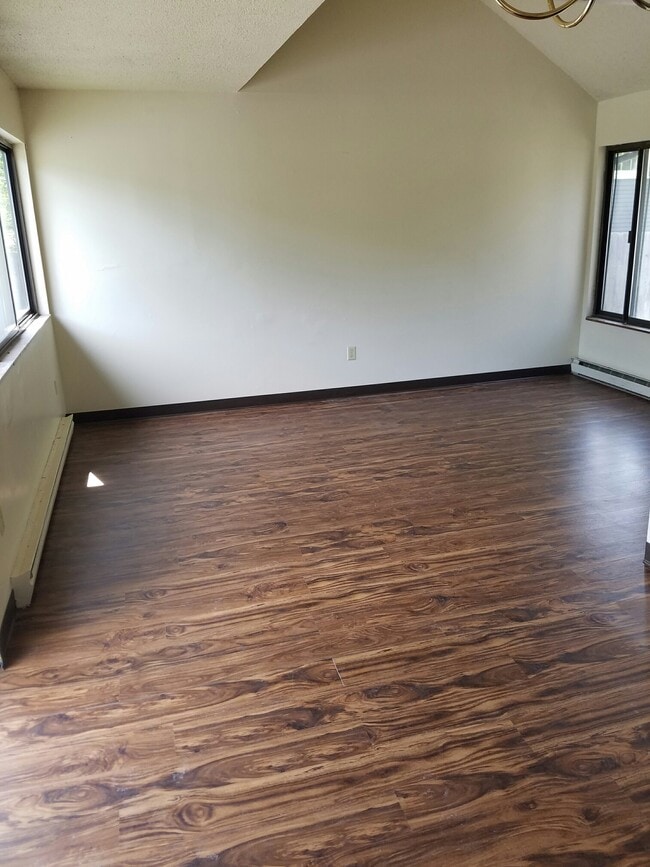Building Photo - 184 Legion Ln