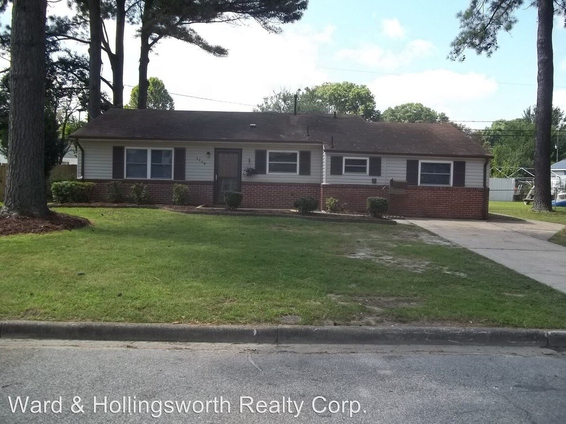 Foto principal - 4749 Bunker Hill Ln