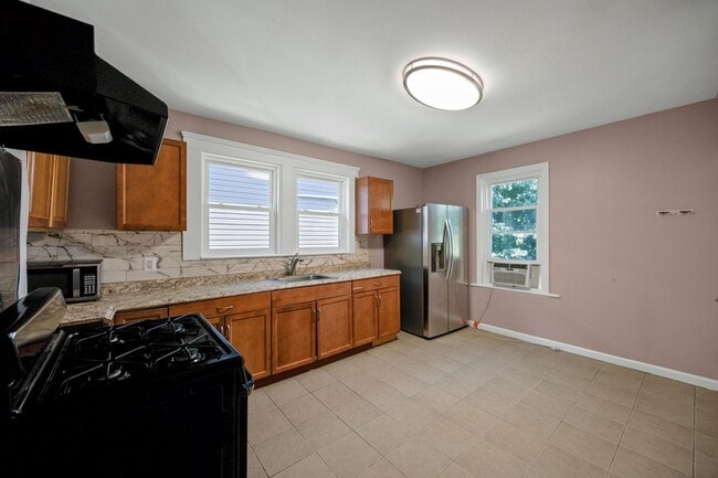 Photo - Charming 3BR Duplex in East Orange Townhome