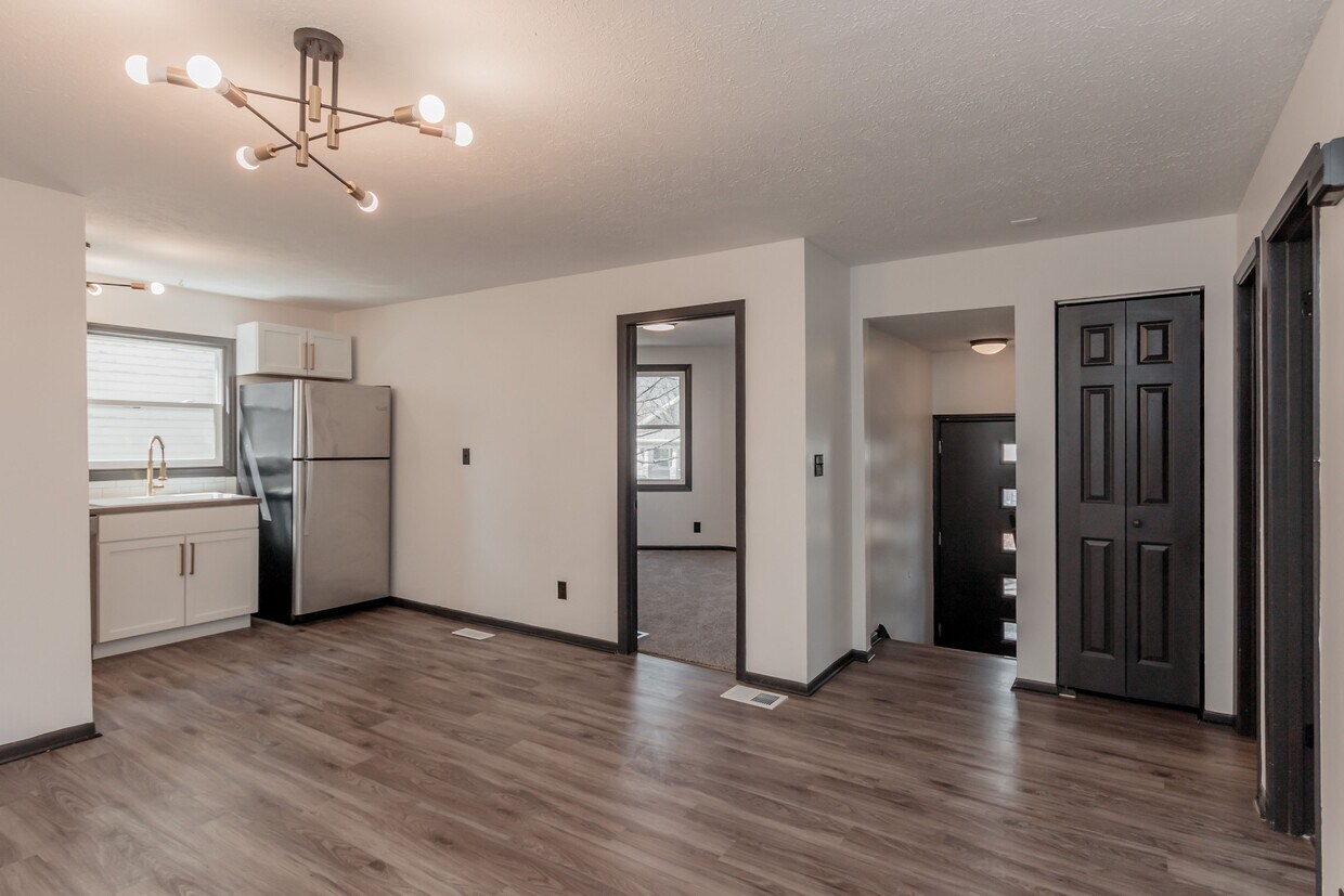 2901 R St Unit 1, Lincoln, NE 68503 Condo for Rent in Lincoln, NE