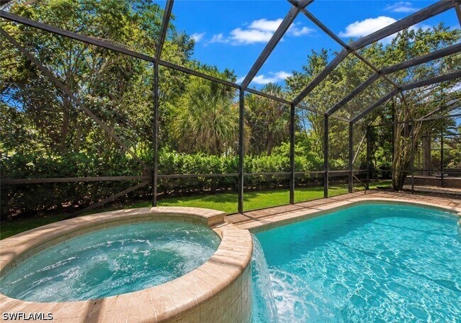 Building Photo - 2915 Coco Lakes Dr