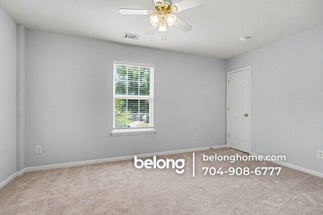 Foto del edificio - 11163 Saintsbury Pl