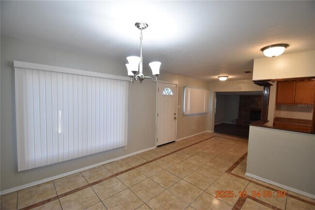 Foto del edificio - 10011 N 28th St