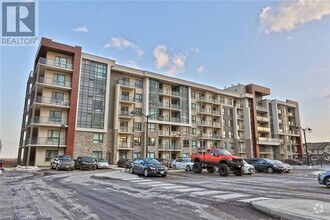 Building Photo - 101 Shoreview Pl
