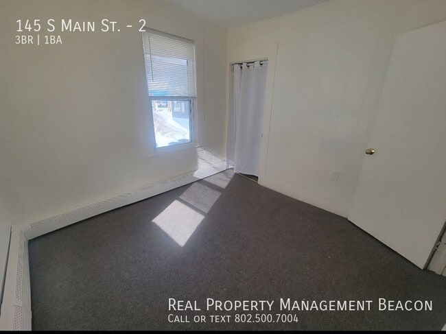 Foto del edificio - 145 S Main St